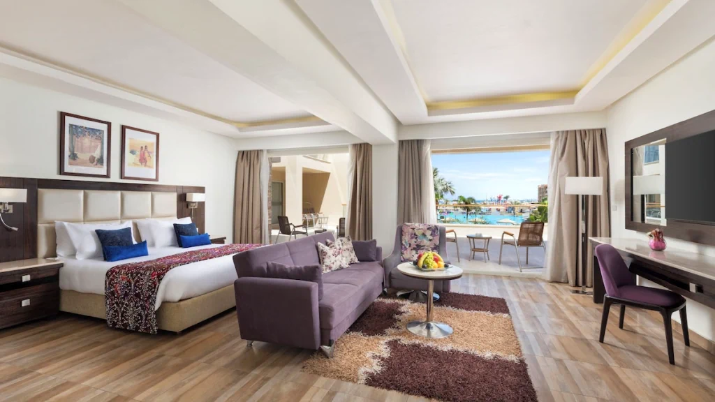 الفندق الباتروس وايت بيتش ريزورت - الغردقة